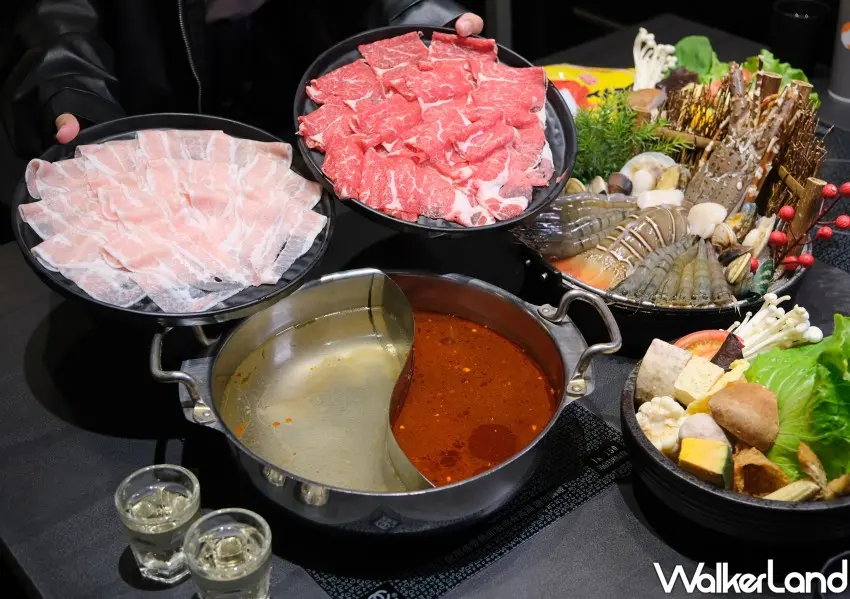 ▲松江南京火鍋推薦，火鍋美術館「藝爐晏」雙人海陸套餐。(攝影：鄭雅之)