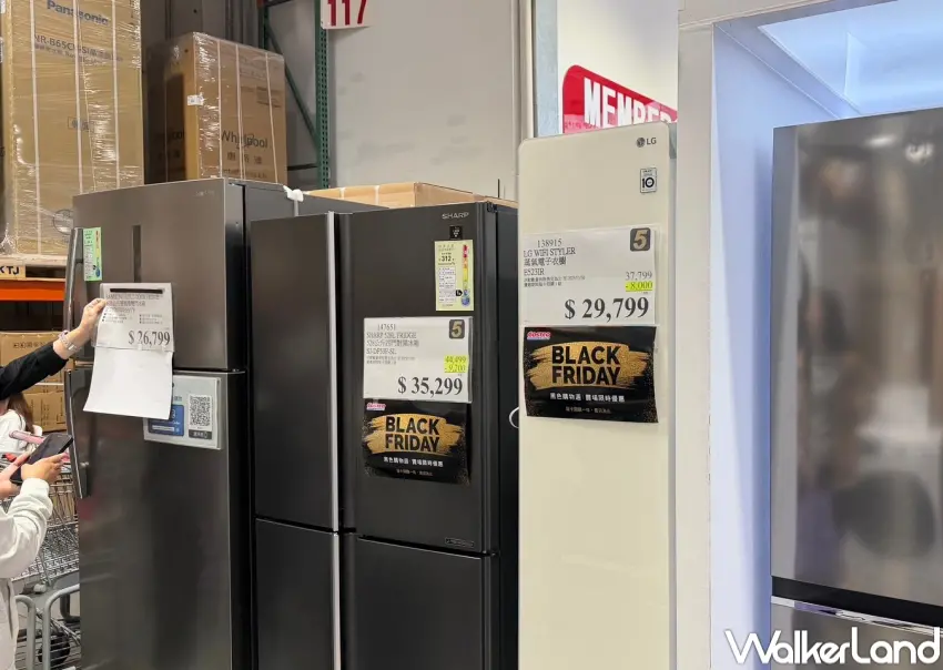 ▲SHARP 528L冰箱祭出9,200元最大折扣，是家電區必搶商品。（攝影：李維唐）