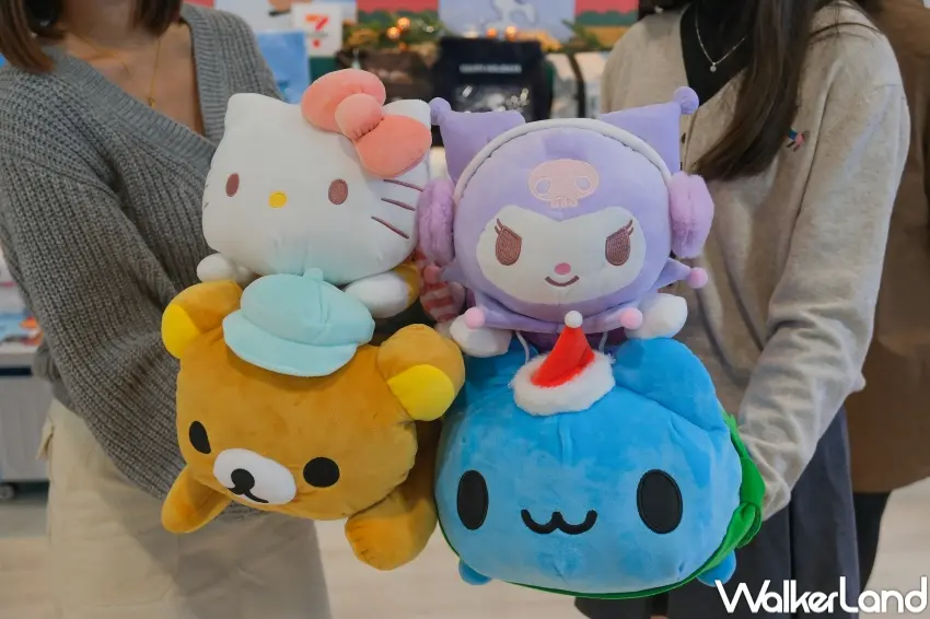 ▲7-ELEVEN聖誕福袋12/2開賣,包含DINOTAENG等9大IP。(攝影:張人尹)