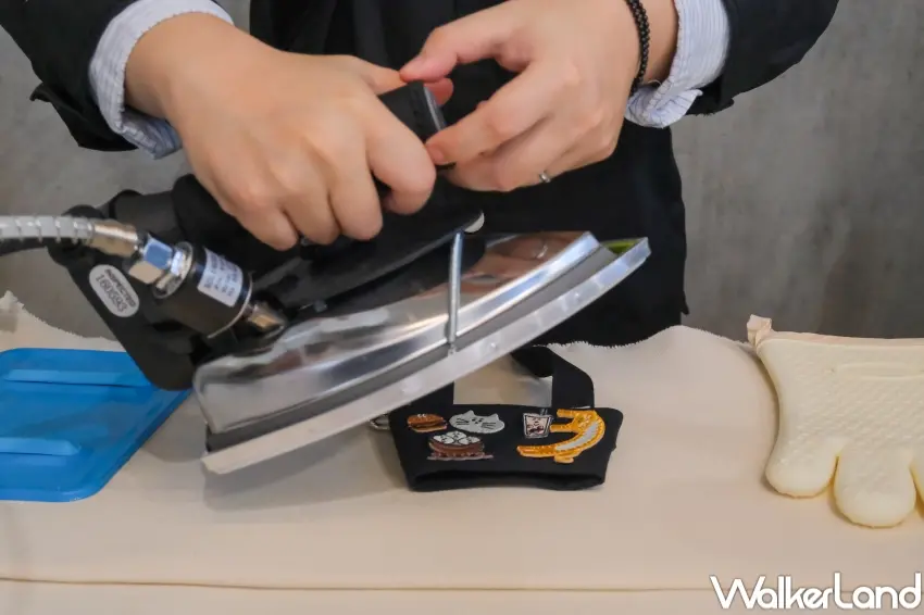 ▲全新pyobyobyo飲料提袋，自行搭配圖案後現場提供熨燙服務。（攝影：張人尹）