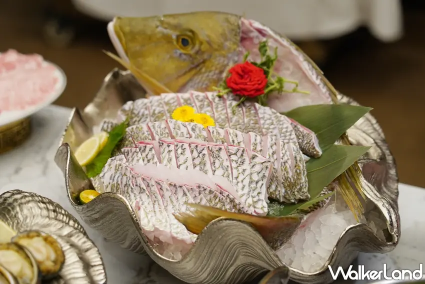 ▲采月鍋品山海珍饈海陸套餐食材新鮮澎湃。(攝影:楊婷雅)