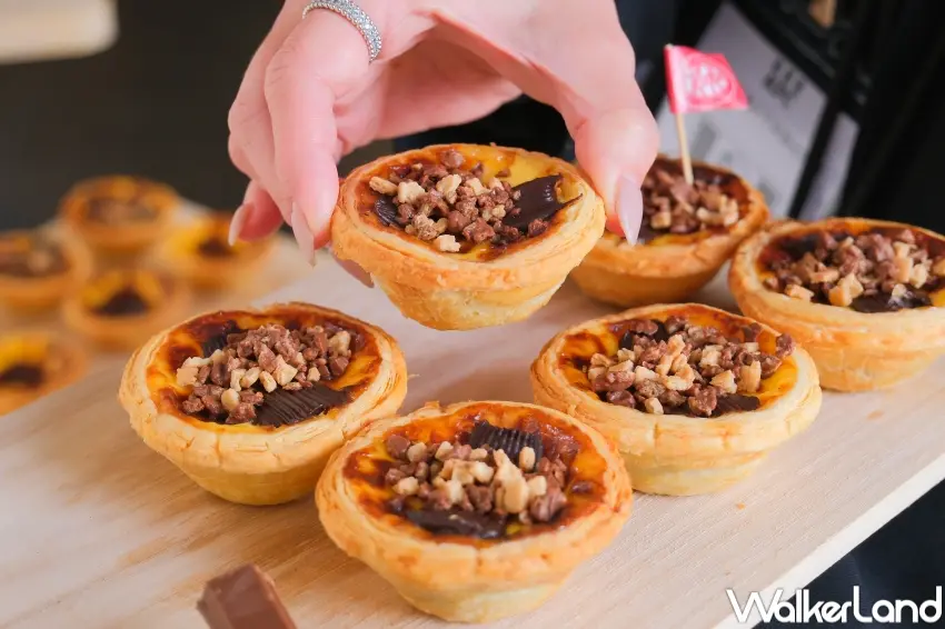 ▲肯德基X KITKAT推可可流心三重奏蛋撻，創造酥脆滑順流心。（攝影：張人尹）