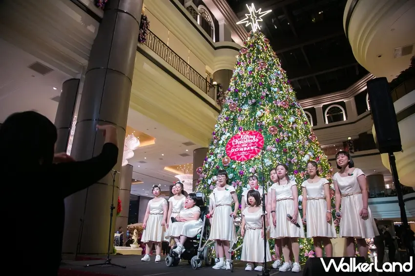 ▲罕見疾病基金會天籟女聲團獻唱,傳遞溫暖與祝福。