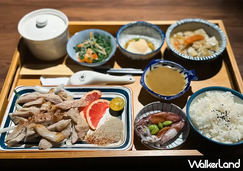 ▲宜蘭老宅咖啡廳推薦！二漁咖啡 根本是間海鮮餐廳，老宅月球景、每日漁港直送超推。