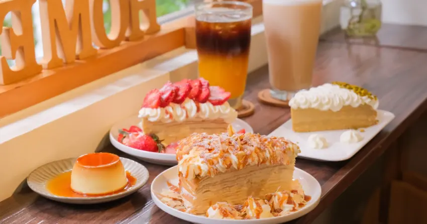 板橋甜點私藏清單！窩里返咖啡巨大千層蛋糕，草莓季甜點聖誕節必衝。