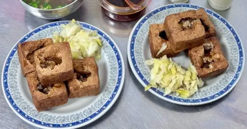 【彰化尋味之二十一-田中美食】田中橋頭臭豆腐.七十年超大臭豆腐.任賢齊返鄉最愛吃法大公關
