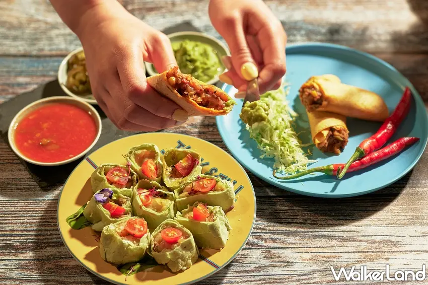 ▲鉑麗安美墨料理的「安吉拉牛肉餅」濃郁口感；「墨西哥海鮮卷」則酸香帶有清爽感。