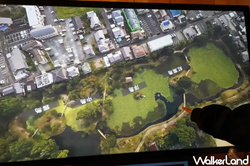 ▲「津山城」提供智慧導覽,方便旅人了解歷史與景點資訊。(攝影:楊婷雅)