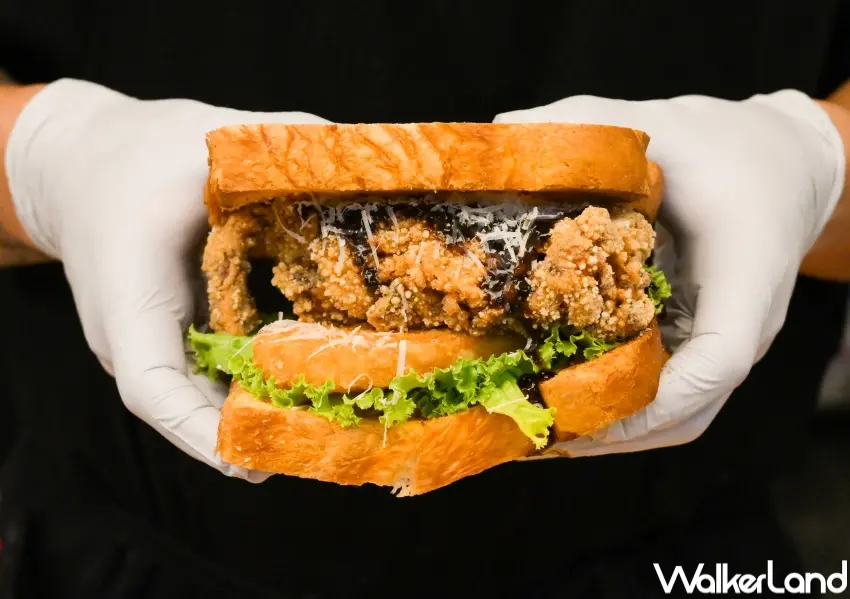 ▲美滿炸雞嚴選濱江市場肉品,精準控火外酥內嫩。