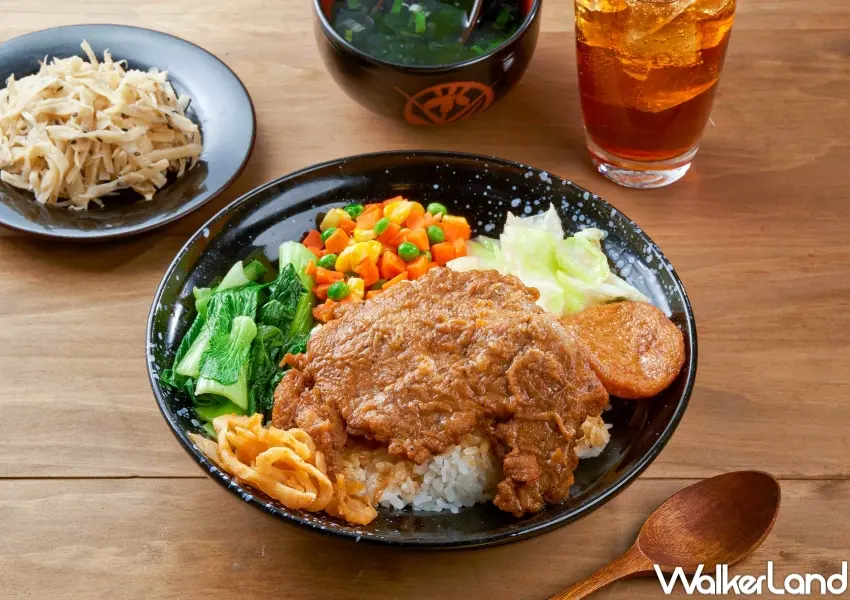 ▲三商巧福紅燒排骨飯同步特價，鐵粉必吃美味。