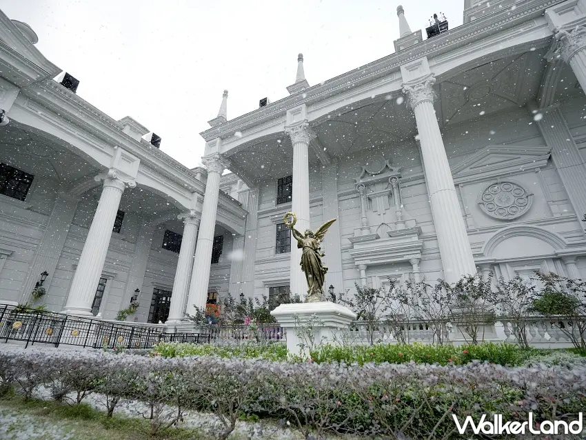 ▲佐登妮絲城堡推出南臺灣最大的人造雪景,每週末限時飄雪登場!城堡瞬間化身浪漫冬日仙境,帶你沉浸體驗最夢幻的聖誕氛圍