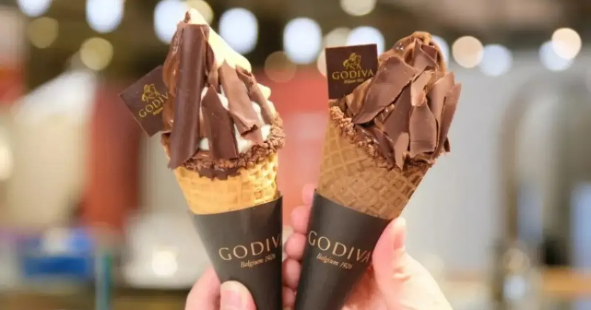 GODIVA買一送一！巧克力霜淇淋3款任選買一送一，可寄冰一人獨享吃。