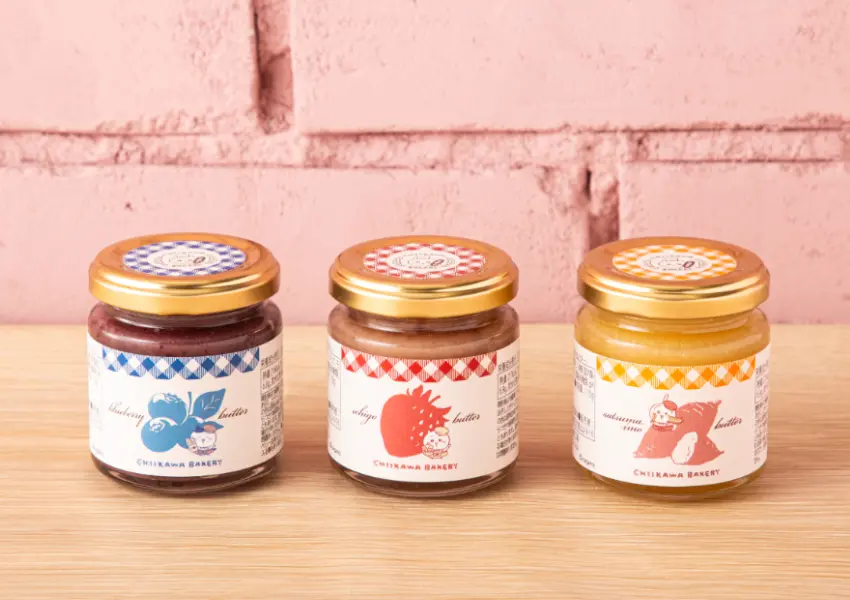 ▲東京聖誕節必買伴手禮!吉伊卡哇烘焙坊 聖誕節限定麵包超Q,年底來日本別錯過。