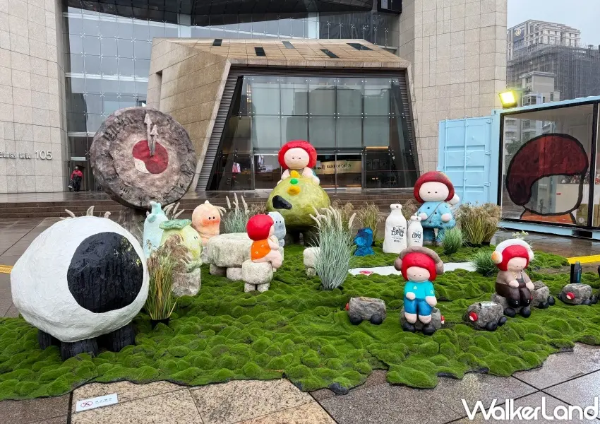 ▲信義區展覽免門票開逛！巨型紅髮女孩Moi裝置藝術、紅髮女孩打卡點帶你看。(攝影：鄭亦庭)