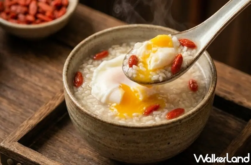 ▲堅持回歸傳統做法,現場製作耗時的完整「水波蛋」,讓饕客能品嚐到濃郁蛋香與酒氣激發出的滑順口感