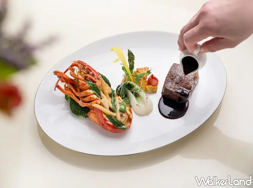 ▲全新季節主餐「薑蔥炒波士頓龍蝦及爐烤日本F1和牛紐約客佐百里香醬汁」,以海陸珍饈恣饗冬日味蕾的奢華儀式感