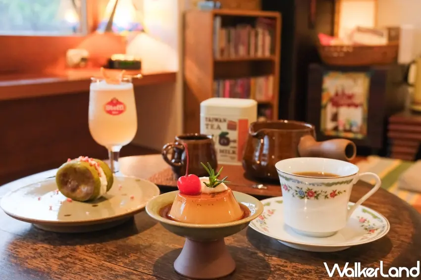 ▲薈福村茶必吃甜點東方美人布丁，Q彈口感中茶香與焦糖香氣互相襯托。（攝影：張人尹）