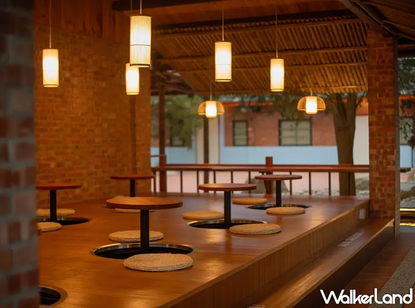 ▲這座保留了18、19世紀生活痕跡的三合院,在虎珍堂創辦人的堅持下,並未選擇剷平重建,而是邀請老師傅以傳統工法一磚一瓦地進行修復