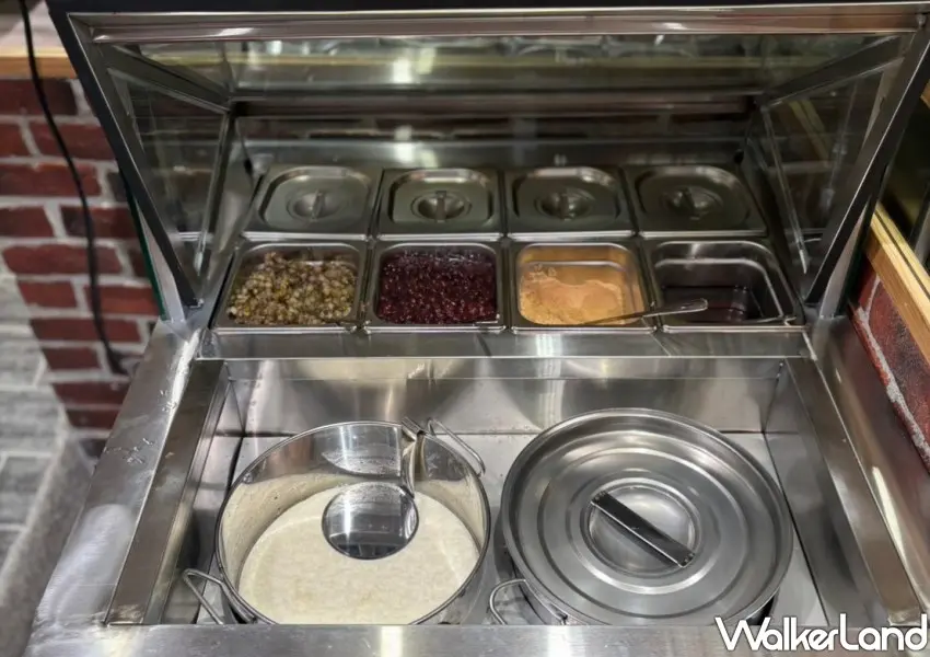 ▲六扇門台北中正福州店自助吧再升級，全新豆花自助吧無限吃。