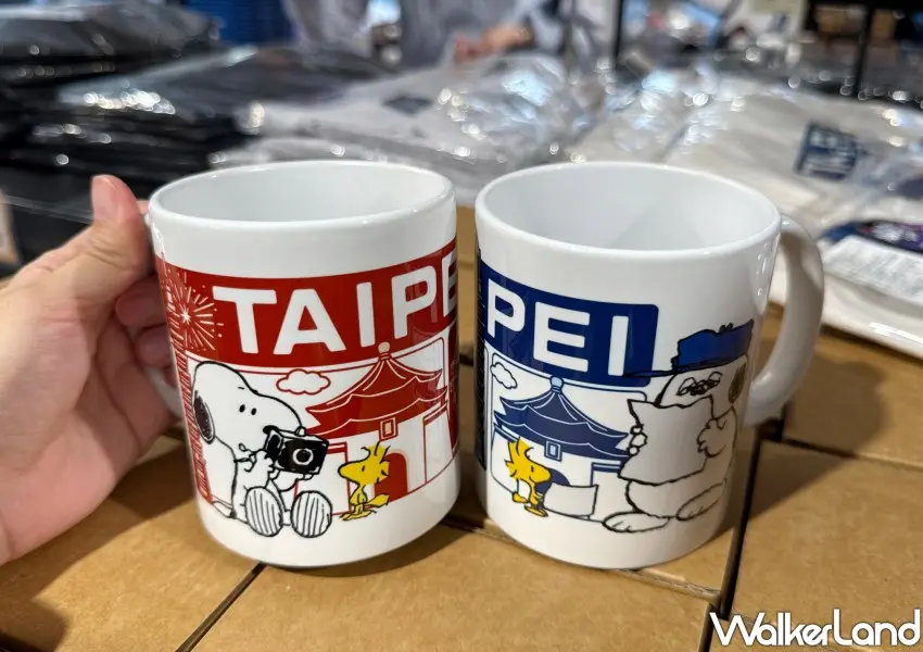 ▲史努比台北跨年限定版馬克杯，史努比、歐拉夫兩款都超欠買。(攝影：編輯 鄭雅之)