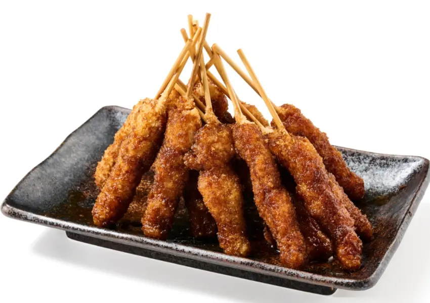 ▲大阪平價居酒屋！串炸田中 8元串燒，東京、名古屋都有，狂嗑整盤也不傷錢包。