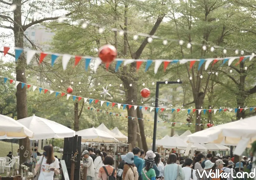 ▲台北好好拾貳 聖誕市集快閃國父紀念館。