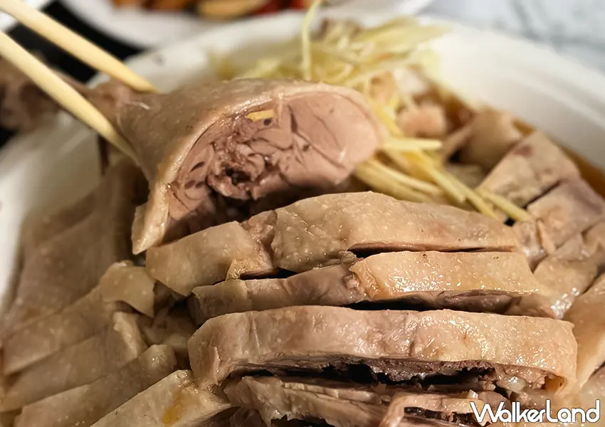 ▲宜蘭平價美食推薦！望龍埤鵝肉攤 20元吃到飽超划算，整盤鵝肉必點、餐廳附設停車場。