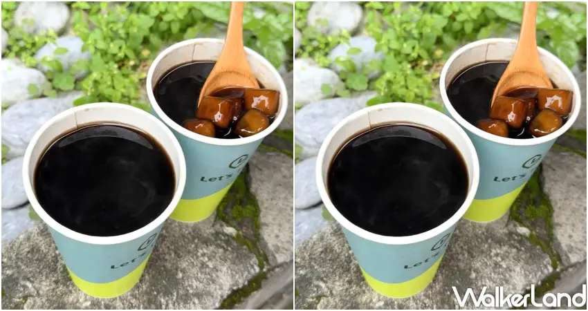 ▲全家冬至主打燒燒仙草與芝麻糊糊暖身系飲品，芝麻糊糊嚐鮮價、燒燒仙草買一送一，同步加碼APP咖啡組合優惠。