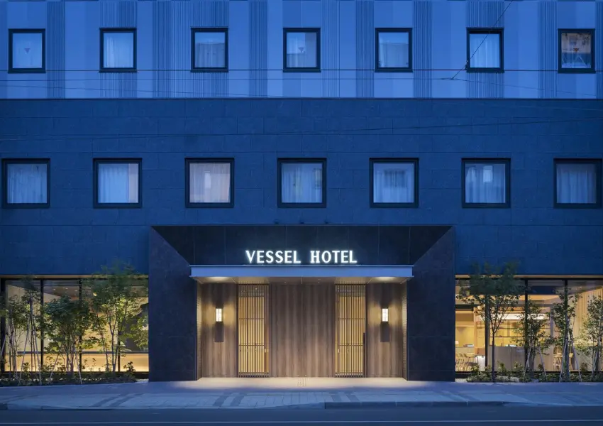 ▲▲松葉蟹吃到飽！北海道住宿推薦 VESSEL HOTEL Campana Susukino 早餐方案最推，車站旁住宿超方便。（VESSEL HOTEL 提供）