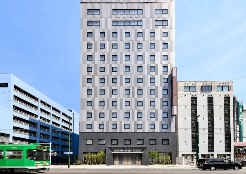 ▲松葉蟹吃到飽！北海道住宿推薦 VESSEL HOTEL Campana Susukino 早餐方案最推，車站旁住宿超方便。（VESSEL HOTEL 提供）