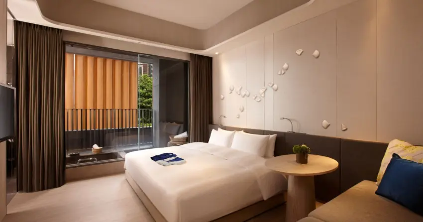 冬天泡湯正是時候！晶泉丰旅推從心澄淨住房專案，結合溫泉、酩釀與藝術療癒旅程。