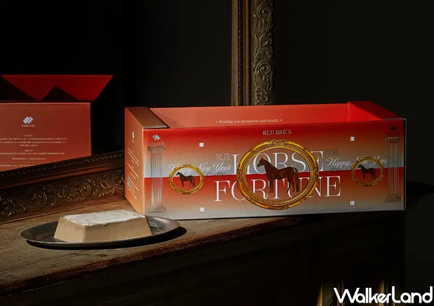 ▲紅磚布丁推出馬年限定紅運奔馳禮盒，以新春送禮為主軸，澄紅視覺傳遞年節祝福氛圍。