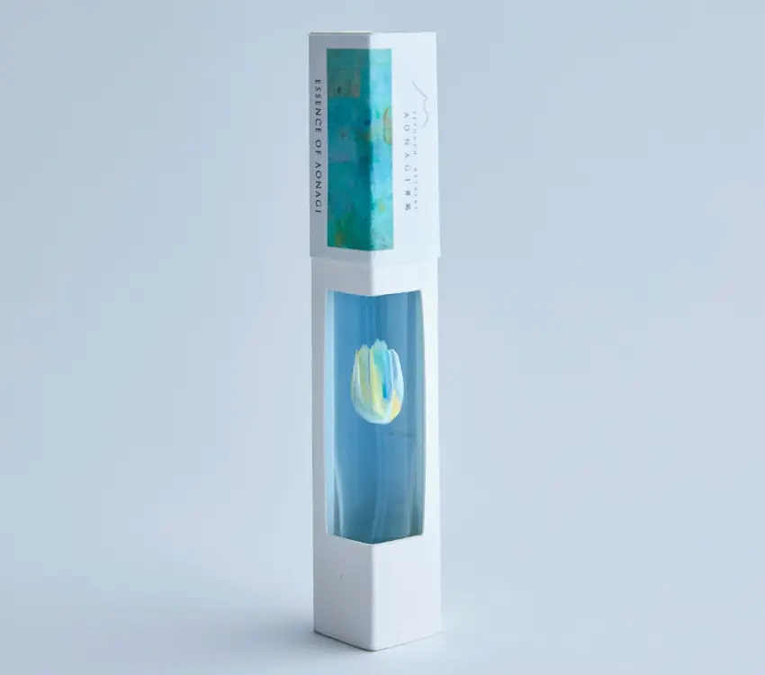 ▲紀念禮物之一是原創室內香氛ESSENCE OF AONAGI。