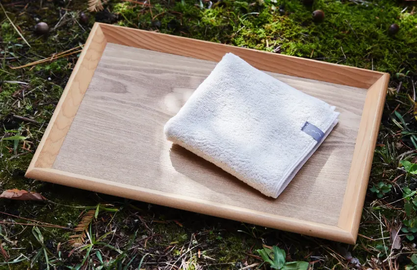 ▲實用又有質感的IKEUCHI ORGANIC特製原創手帕。