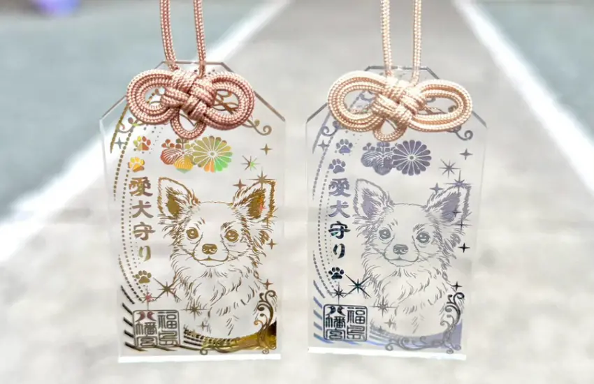 ▲超可愛的吉娃娃專屬玉手，也分金銀兩色。