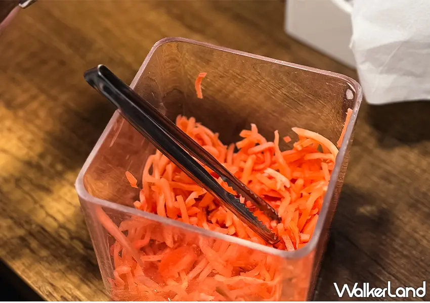 ▲西門町美食推薦!佐藤精肉店 白飯吃到飽超划算、藏身萬年大樓,台北超強燒肉丼在這(攝影:蕭芷琳)