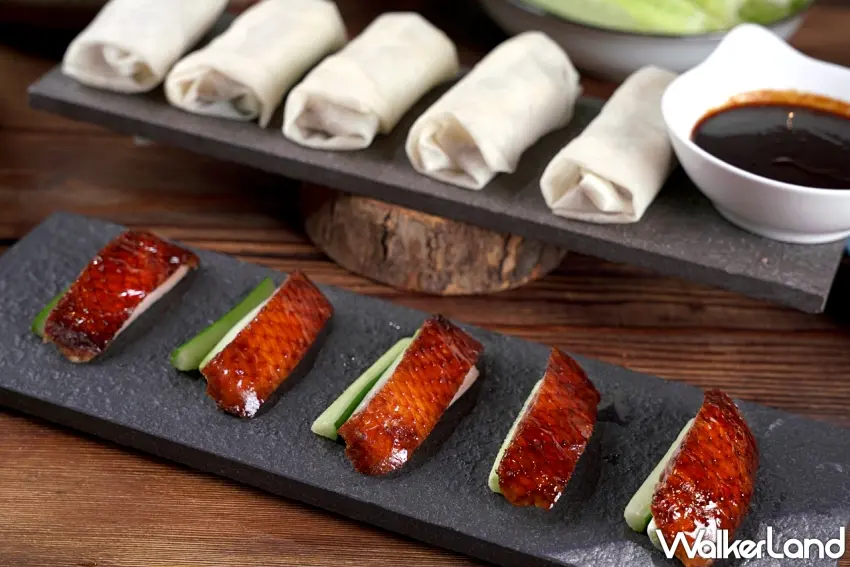 ▲君品酒店 宴會廳 2026年菜推薦：烤鴨五吃、片皮鴨 / 圖：君品酒店提供