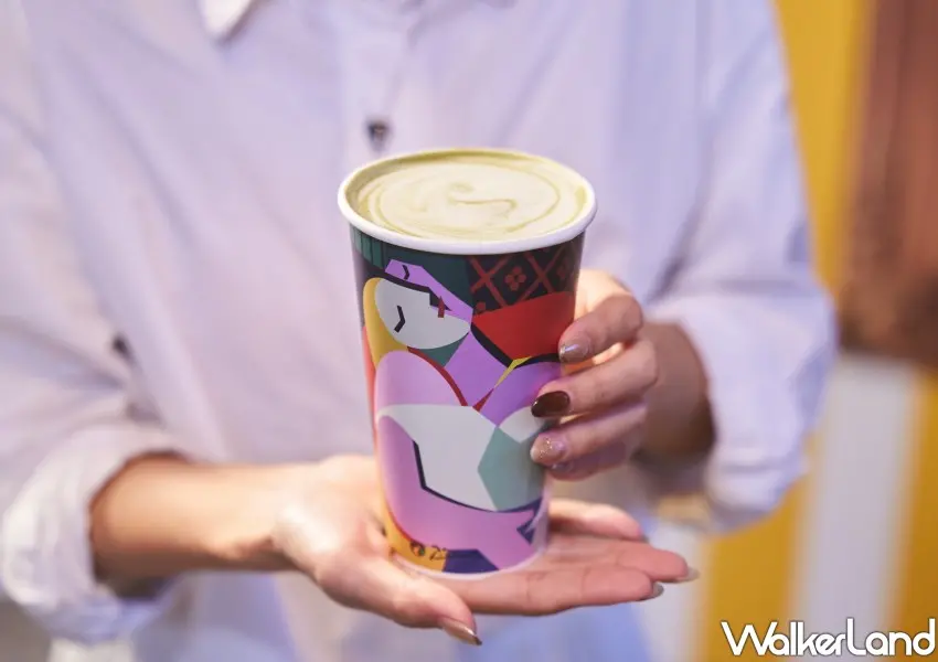 ▲CAMA CAFE「永恆畢卡索」光影藝術展聯名推出西班牙拿鐵、青夢燕麥歐蕾新品。