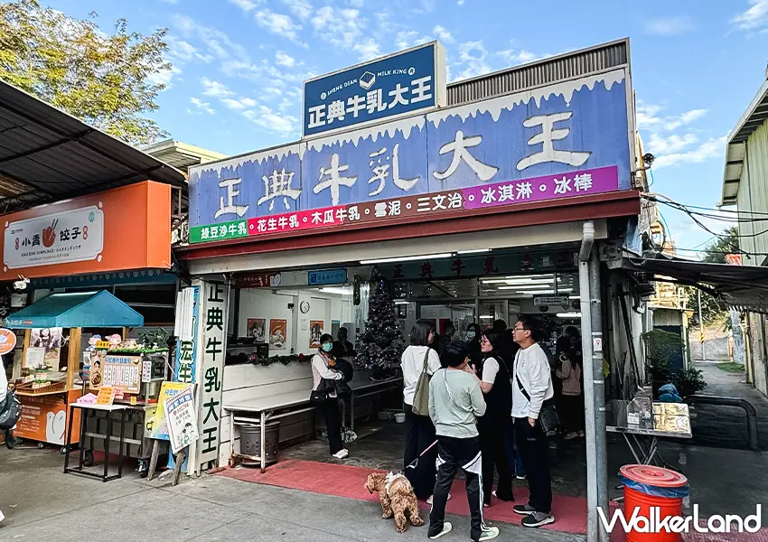 ▲南投人氣冰店推薦！正典牛乳大王 中興新村必吃美食，35元三明治冰磚太狂、一顆就超飽。