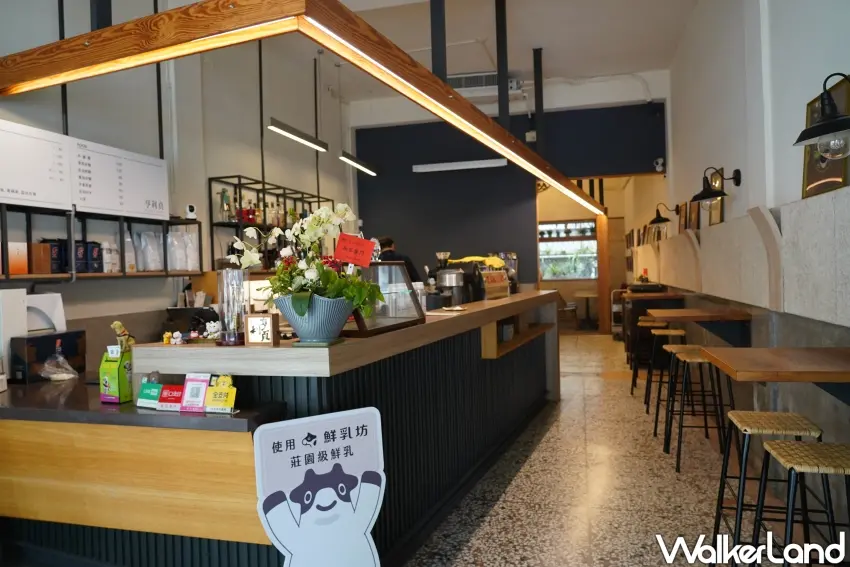 ▲「亨利貞精品咖啡館」搬遷至國美館周邊，以嶄新面貌重新登場。（攝影：楊婷雅）