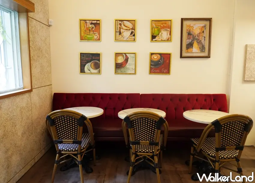 ▲「亨利貞咖啡館」後方座位區。(攝影:楊婷雅)