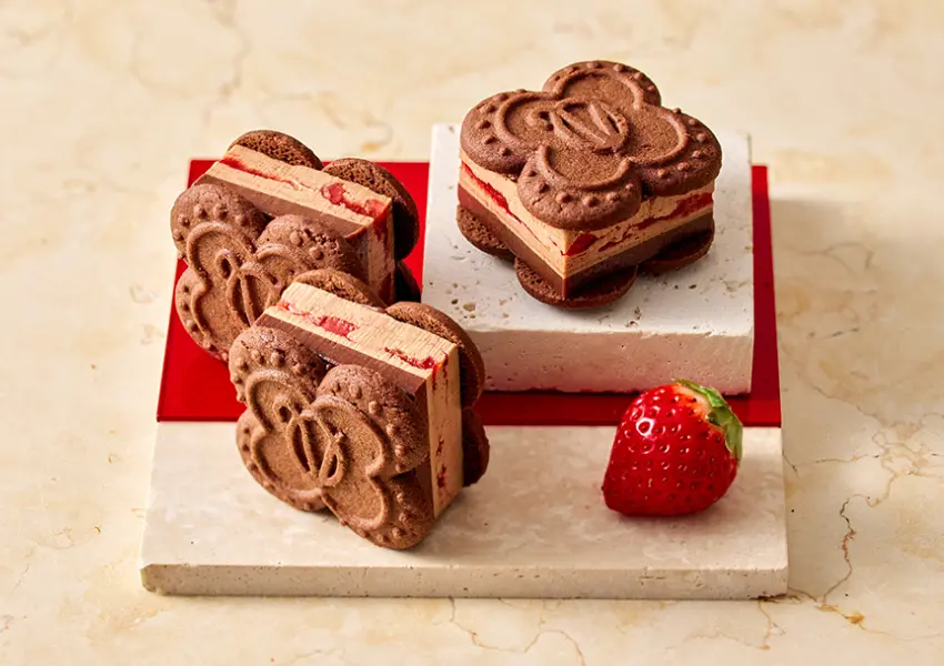 ▲東京必買伴手禮！VERY RUBY CUT 開賣即秒殺、連日本人都愛，新品 草莓巧克力奶油三明治 別錯過（株式会社グレープストーン 提供）