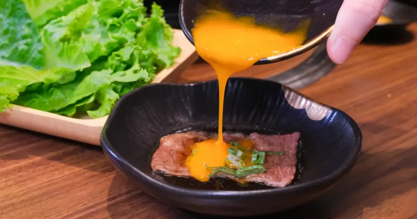 信義區奢華燒肉！姜滿堂VIP套餐每人2500元吃18道，烤白鰻 極黑和牛 韓式小菜吃到飽。