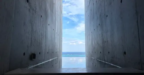 5折搶到沖繩海景別墅！無邊際泳池和海景外氣浴「MERIVAS MOTOBU」， 6人包場只要台幣1萬。