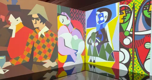 台北畢卡索光影展！沈浸式畢卡索光影展7大展區，360度沈浸式劇場要打卡。