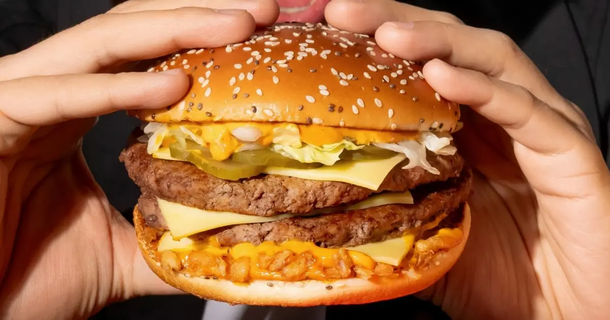 麥當勞芋頭甜點！麥當勞新品麥芋球，史上最大牛肉堡 Big Arch霸牛堡麥當勞開賣。