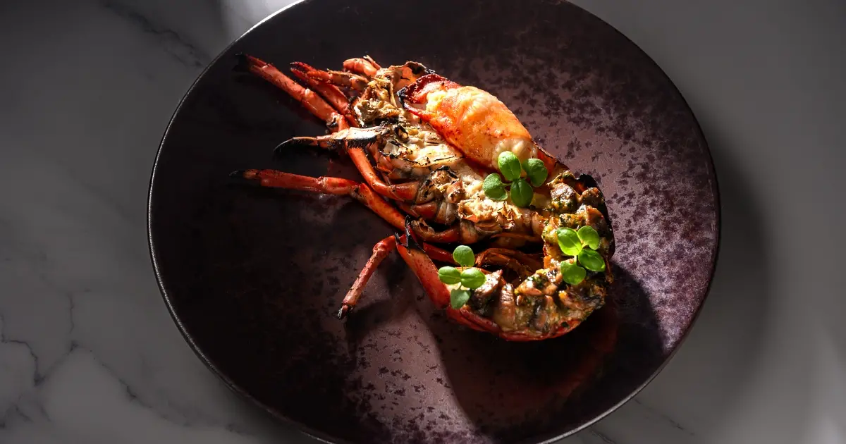 老饕必吃台北牛排！A CUT歡慶20週年暖身、炭火直烤海陸大餐與發酵甜點驚艷上桌。