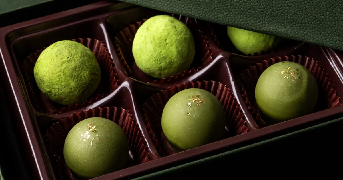 祇園辻利2026情人節巧克力登場，抹茶、京都日本酒與柚子共同打造和風奢華風味「CHOCOLAT IVRE」。