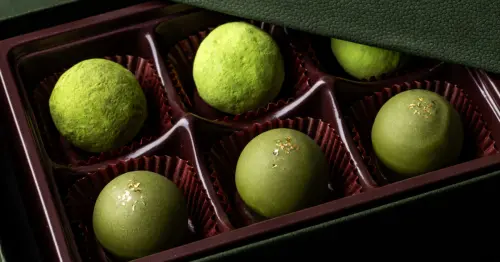 祇園辻利2026情人節巧克力登場，抹茶、京都日本酒與柚子共同打造和風奢華風味「CHOCOLAT IVRE」。