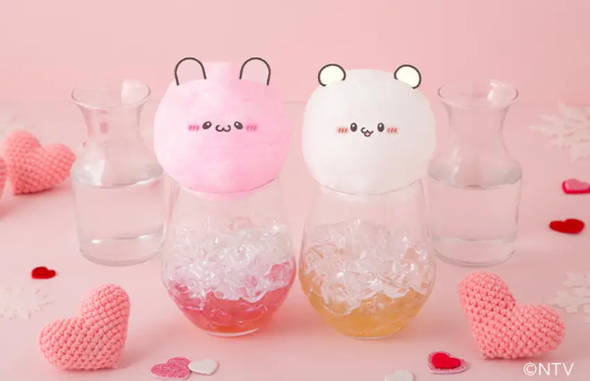 ▲角色造型的棉花糖漂浮於汽水上，建議把棉花糖戳到汽水中一起飲用，別有風味。